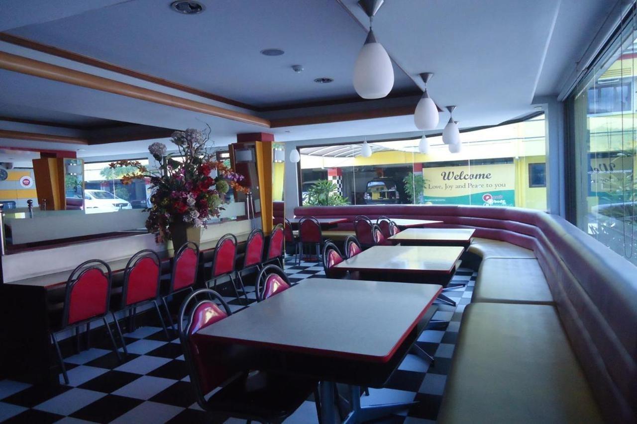 Park Bed And Breakfast Hotel Pasay Exterior foto